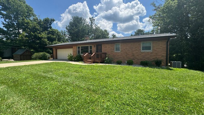 Foto del edificio - Available Aug 7th, 2026!