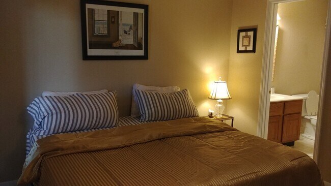 Dormitorio King n.° 1 - 1209 Northlake Dr