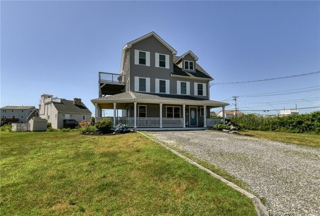 Building Photo - 3 Pilgrim Ave