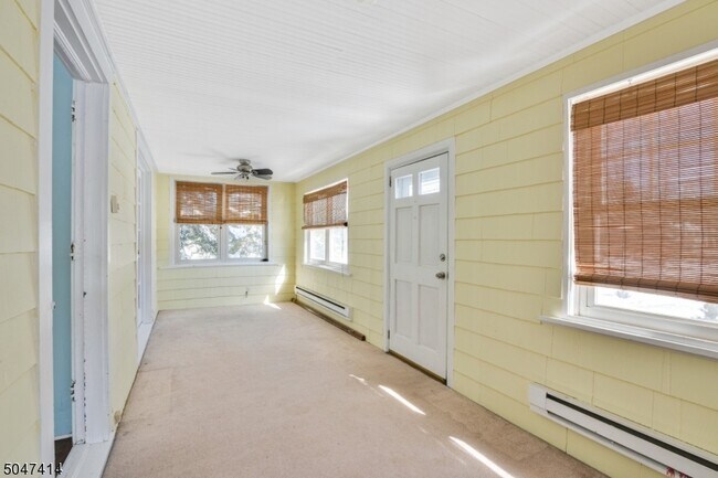Building Photo - 58 Brooklake Rd