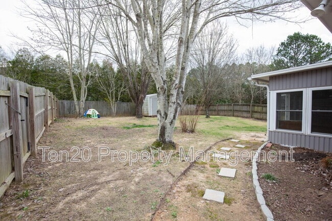 Foto del edificio - 6040 N Pointe Dr