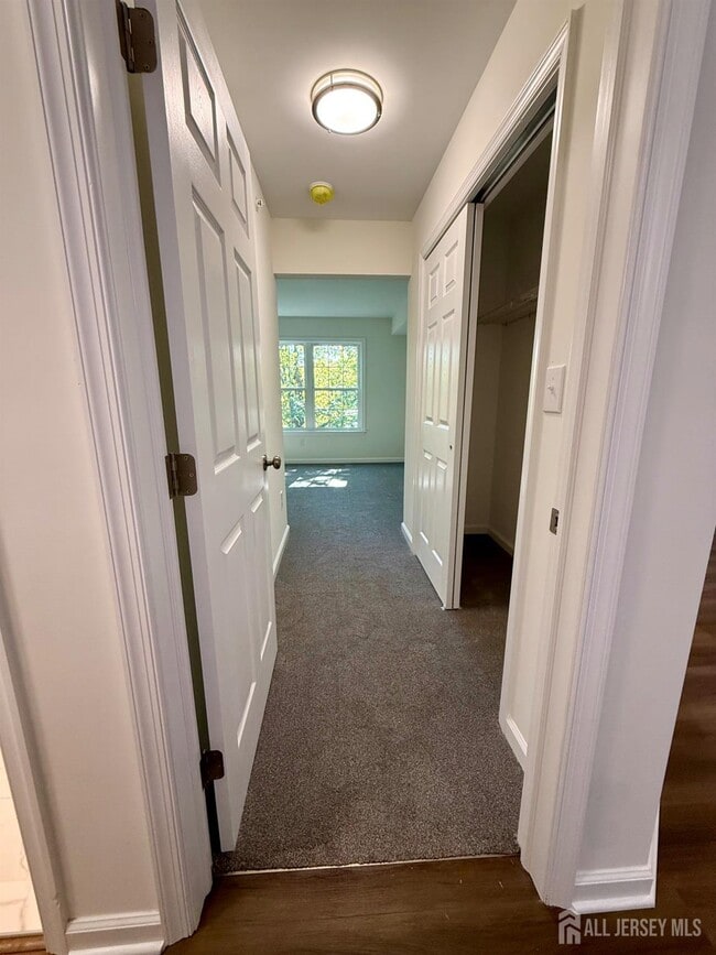 Foto del edificio - 1238 Waterford Dr