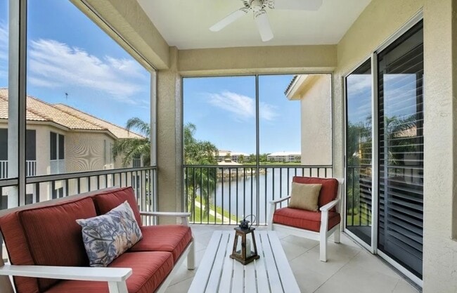 Foto del edificio - 17020 Willowcrest Way