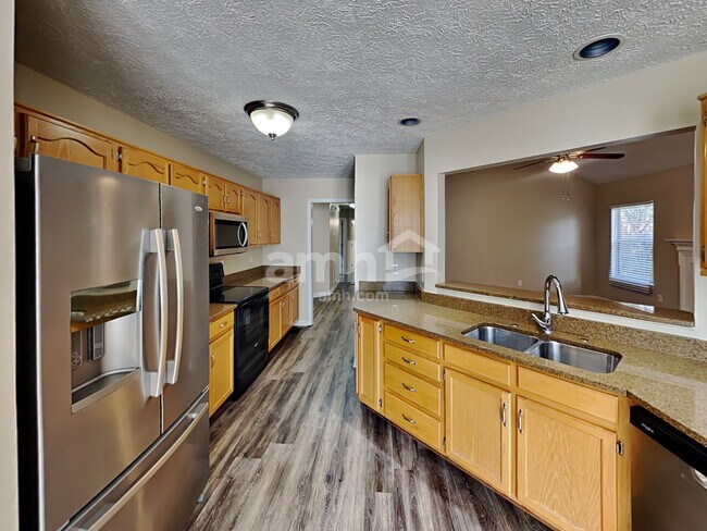 Foto del edificio - 3407 McVie Ct