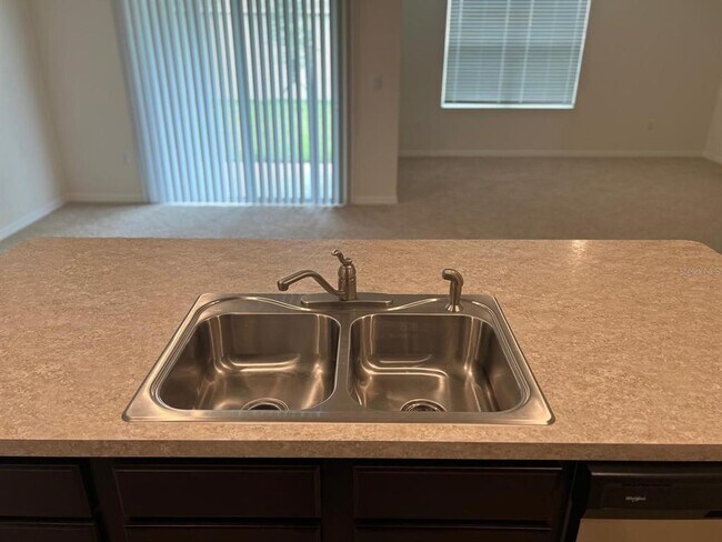 Foto del edificio - 1807 Silverbell Lp