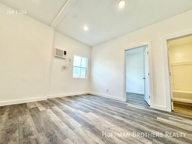 Foto del edificio - 1411 S Burlington Ave