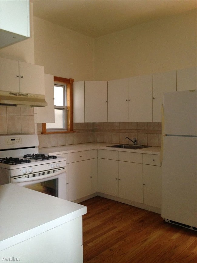 Building Photo - 1748 N Whipple St