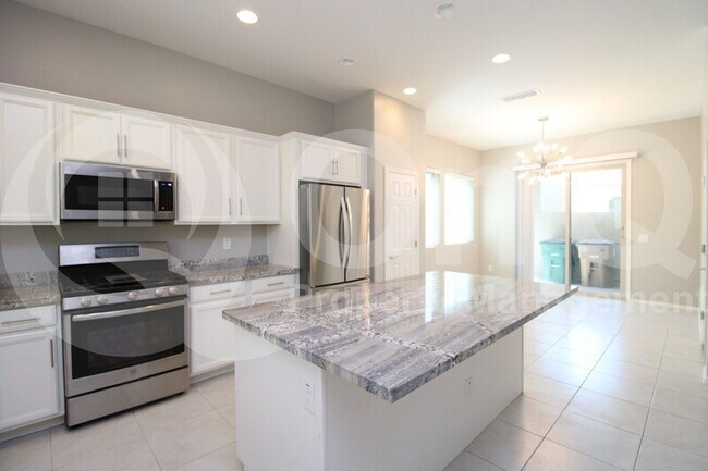 Foto del edificio - 2469 N 149th Ln