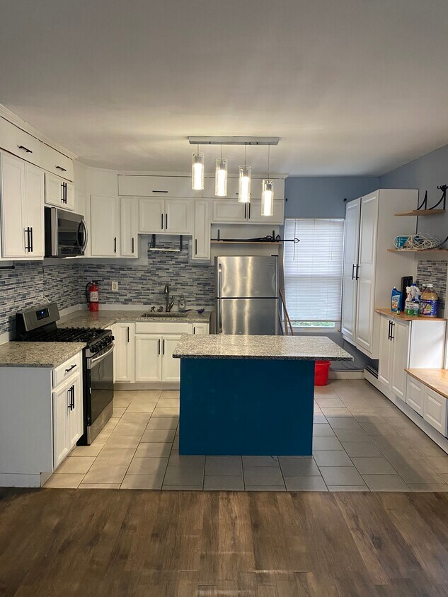 Foto principal - 108 N Munn Ave