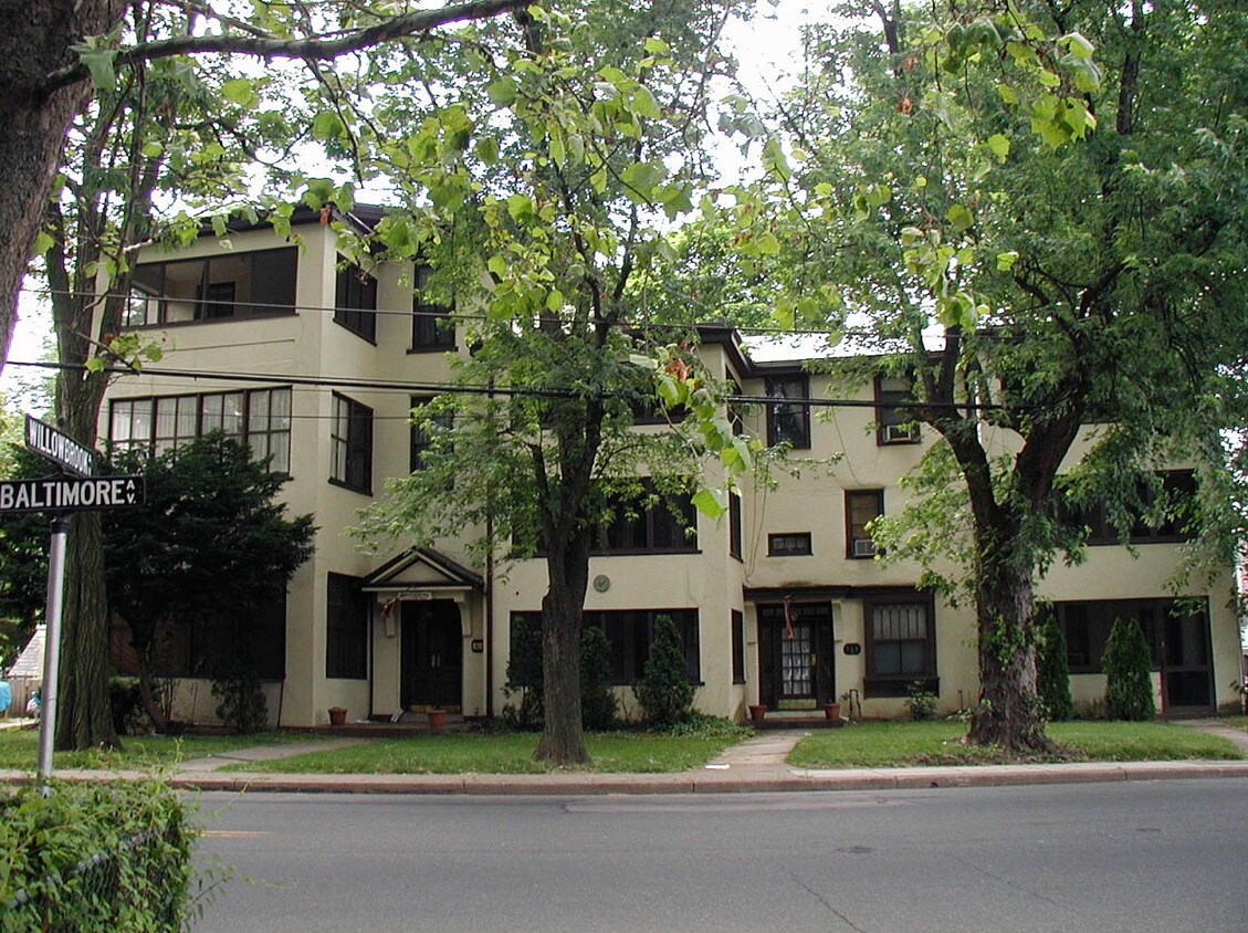 164 W Baltimore Ave Apartments in Lansdowne, PA