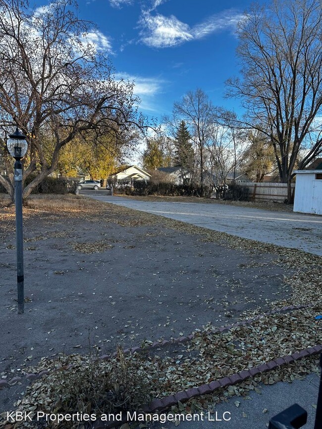 Building Photo - 3 br, 2 bath House - 1010 Third Street