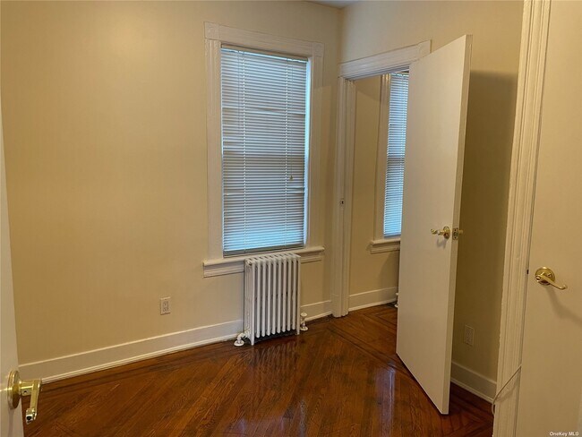 Foto del edificio - 101-20-101123 123rd St