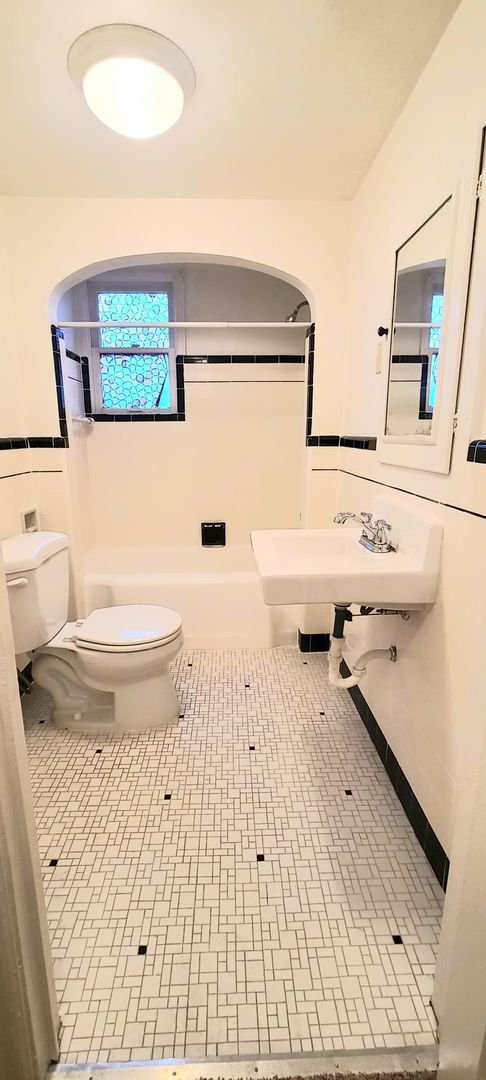 Foto del edificio - Davis Rogers #14