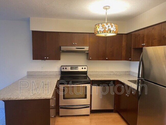Foto del edificio - 2028 NE Clackamas St