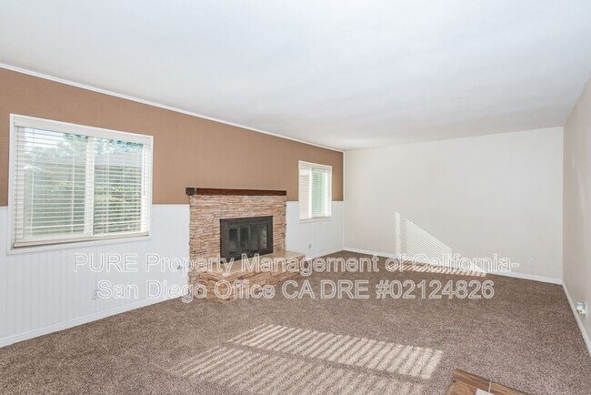 Building Photo - 1166 Avocado Ave