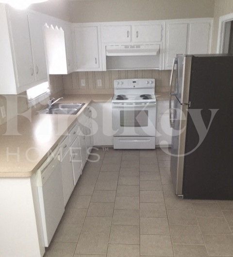 Foto del edificio - 1843 Wee Kirk Rd SE