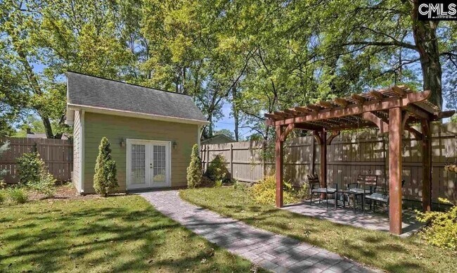 Foto del edificio - 3011 Clark St