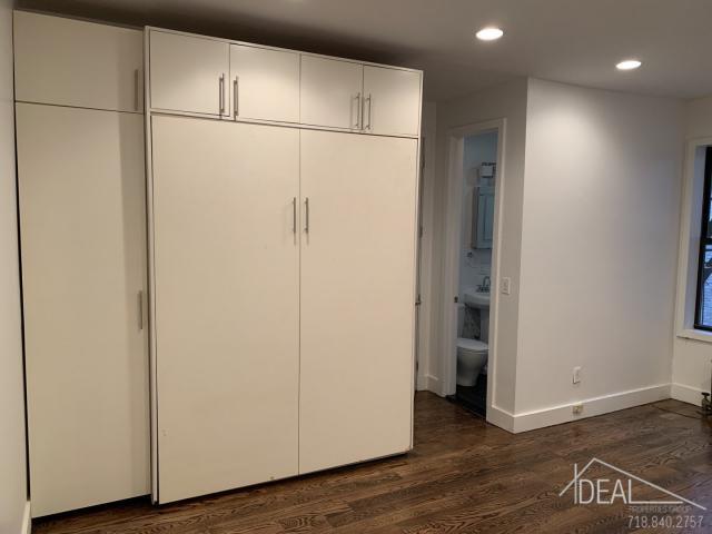 Building Photo - 4 bedroom in brooklyn NY 11225