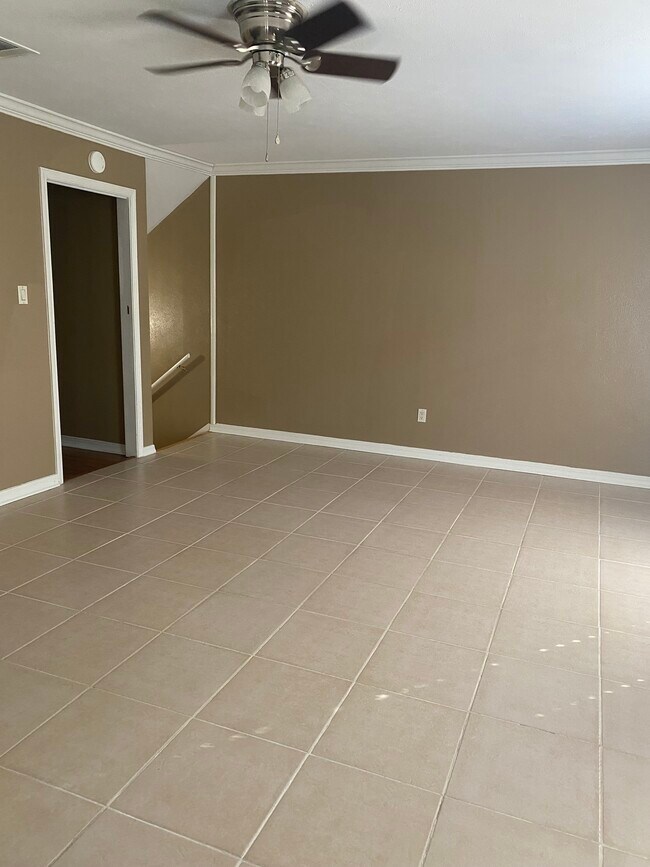 Building Photo - 1414 Highland Ave