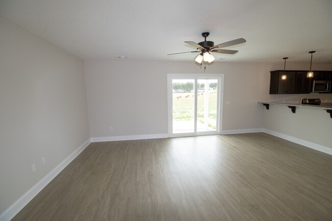 Building Photo - 122 Enclave Ct