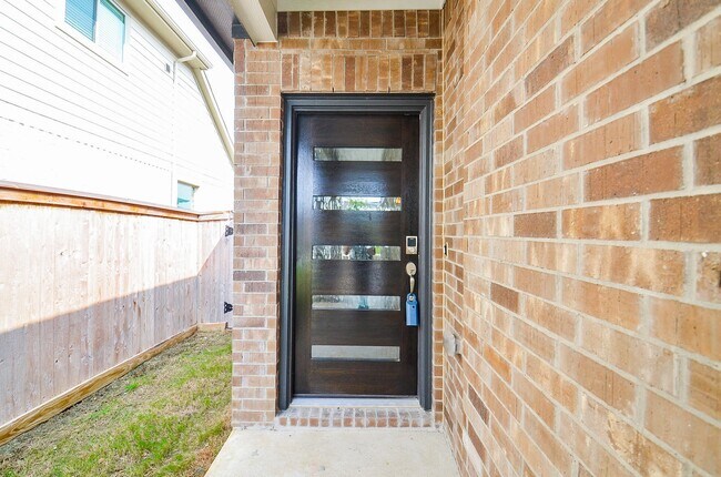 Foto del edificio - 21138 Staked Plains Dr