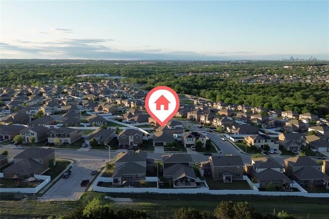 Building Photo - 11505 River Plantation Dr