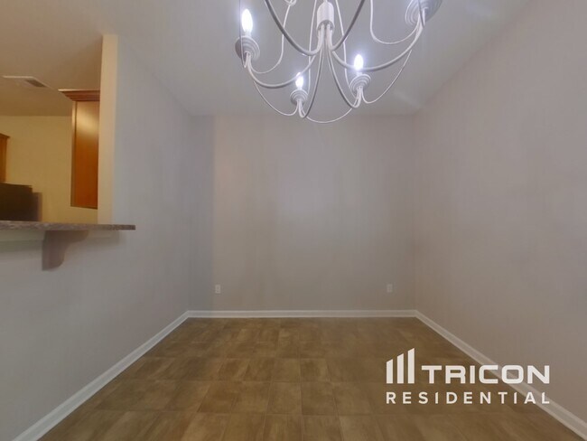 Foto del edificio - 4425 Fawnbrook Ave SW