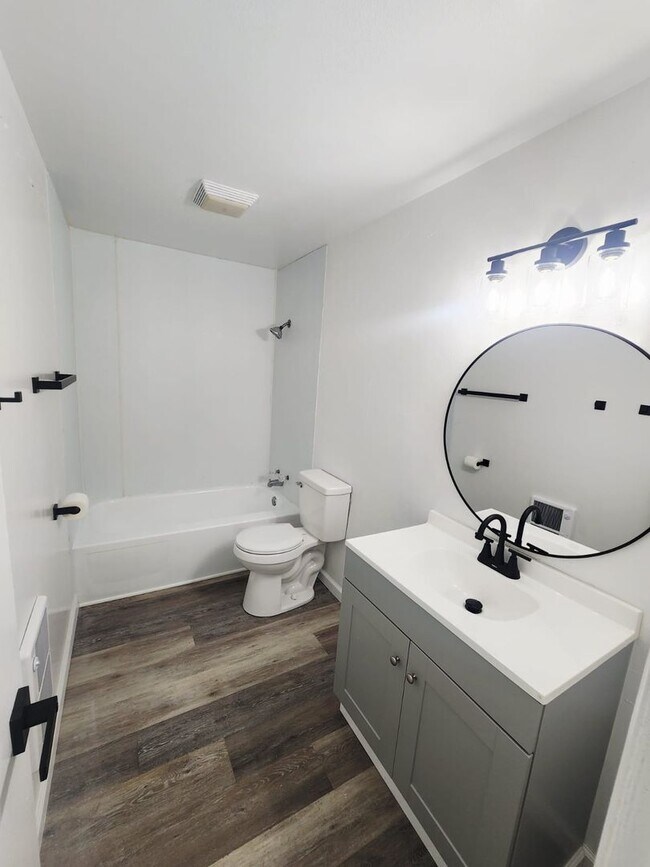 Foto del edificio - 616 S Clay St