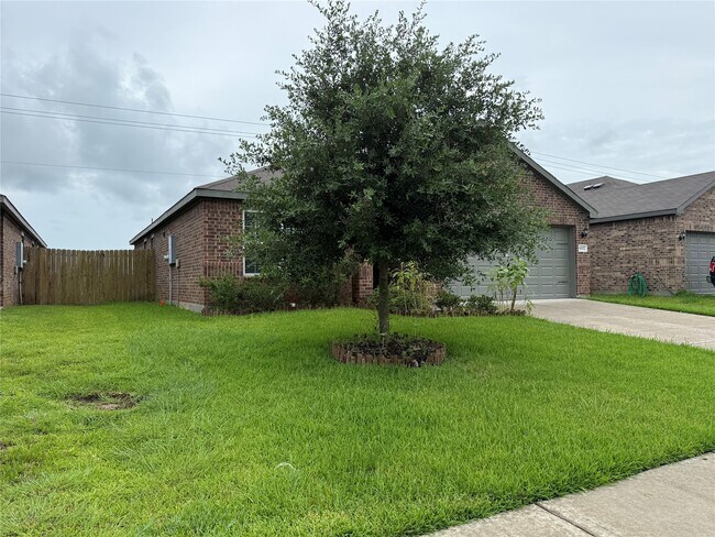 Building Photo - 8002 Vacek Meadows Loop
