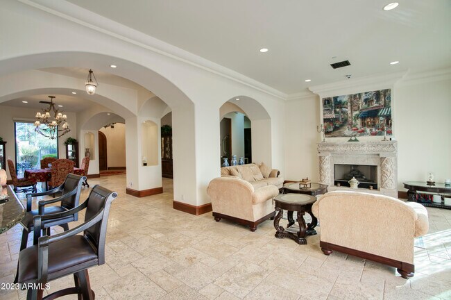 Foto del edificio - 10234 N 58th Pl
