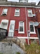 Building Photo - 468 W Hanover St