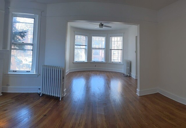 Foto del edificio - 6229 N Wayne Ave