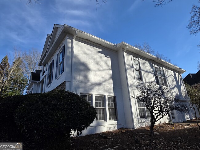 Building Photo - 166 Glen Eagle Way