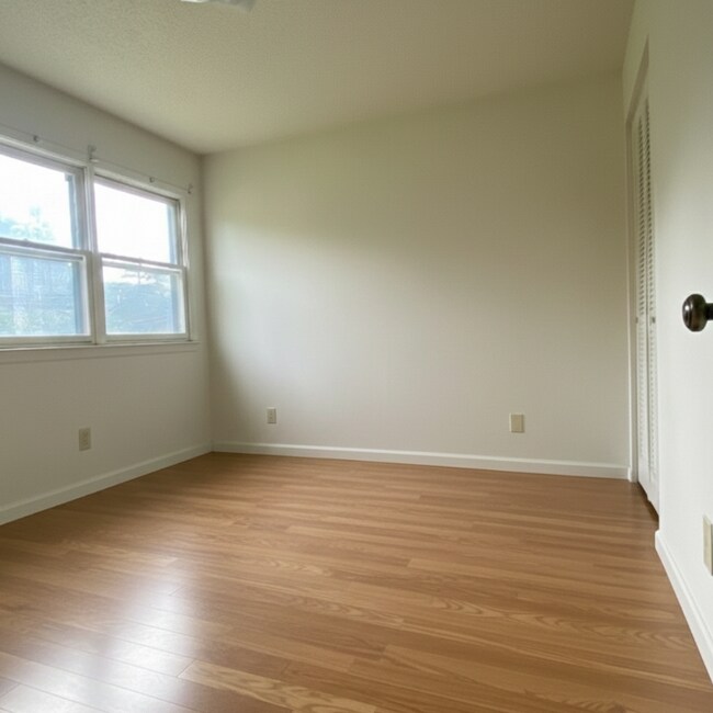 Foto del edificio - 207 Wakefield Pl