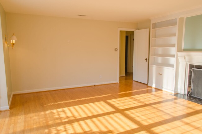 Foto del edificio - 2bd/1ba Seattle Home