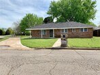 Foto principal - 101 Woodbine Ave