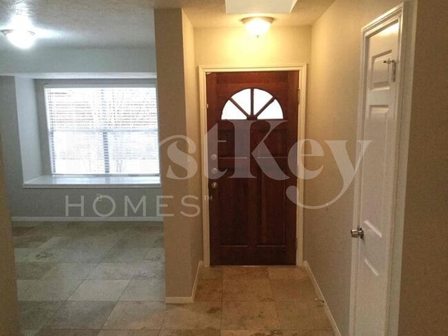 Foto del edificio - 3506 Cape Forest Dr