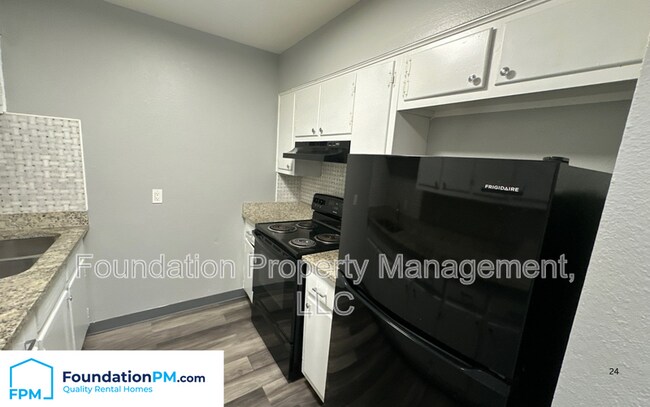 Foto del edificio - 1283 E Raines Rd