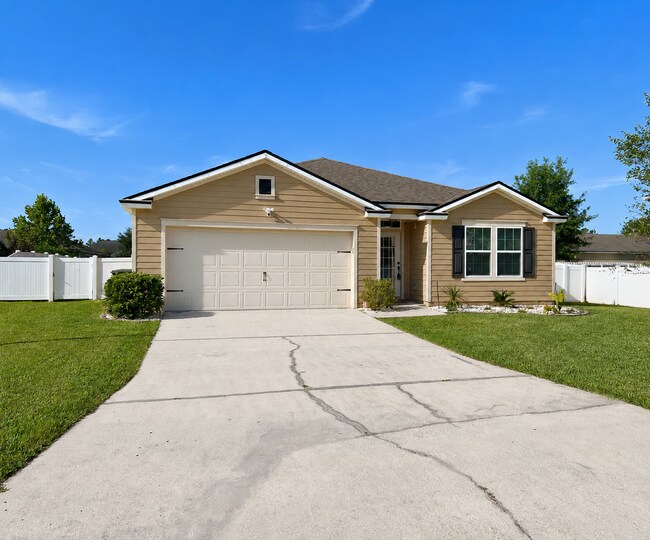 Building Photo - 204 Hayworth Ct