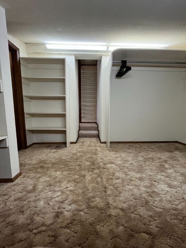 Foto del edificio - 5200 Villa View Dr