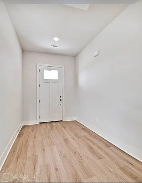 Foto del edificio - 952 Pinnacle St