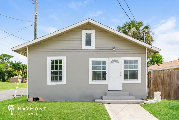 Foto principal - 2335 Smith St
