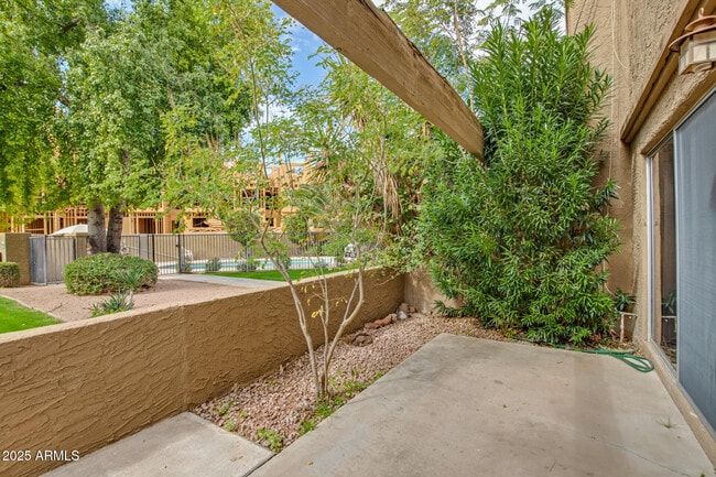 Foto del edificio - 4601 N 73rd St