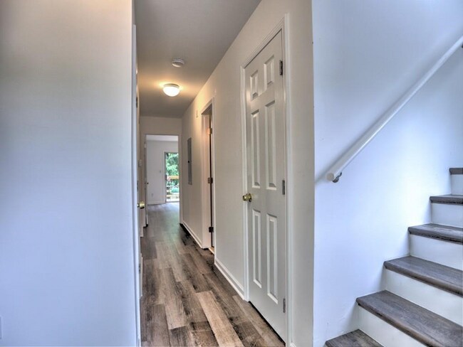 Foto del edificio - 1446 Shiloh Way NW