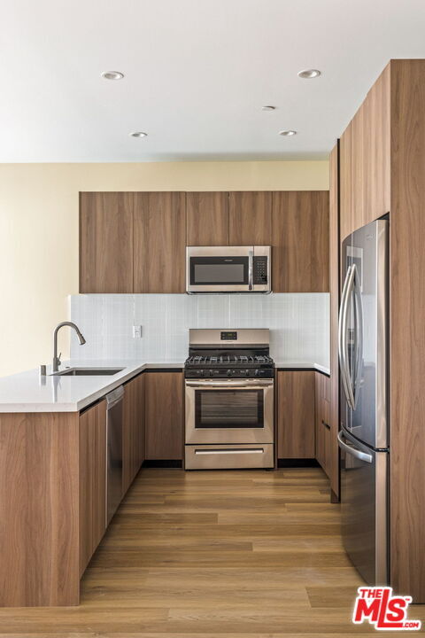 Foto del edificio - 4905 St Elmo Dr