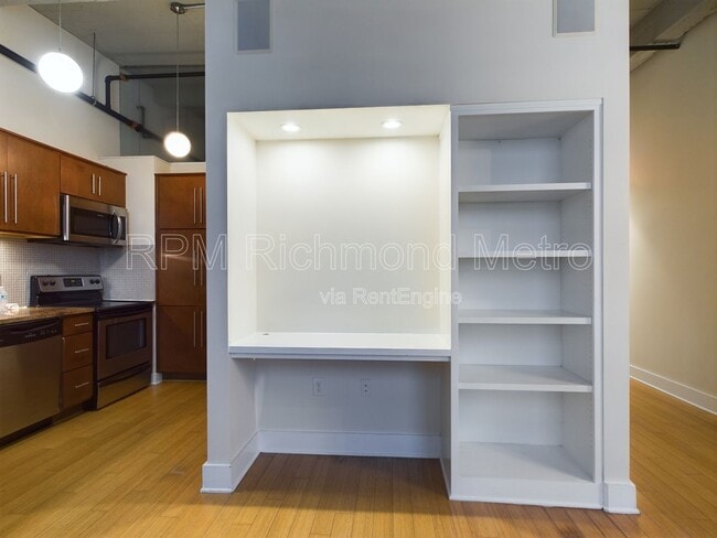Foto del edificio - 815 Perry St