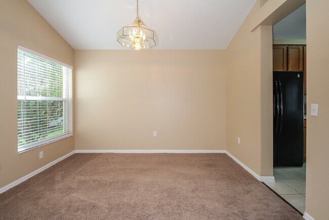 Foto del edificio - 12807 Nightshade Pl