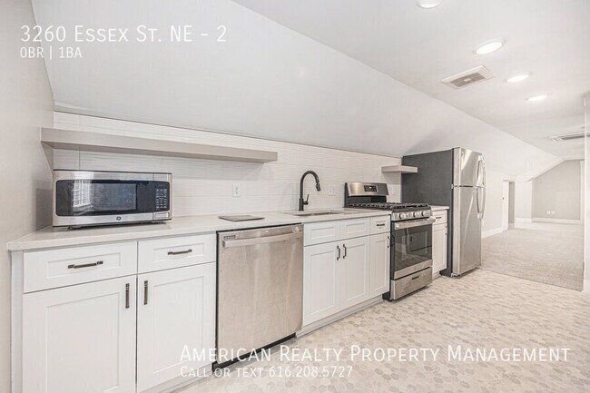 Foto del edificio - 3260 Essex St NE