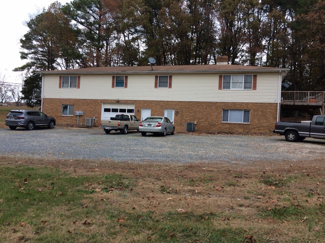 12020 Hg Trueman Rd Unit 3, Lusby, MD 20657 Apartments in Lusby, MD