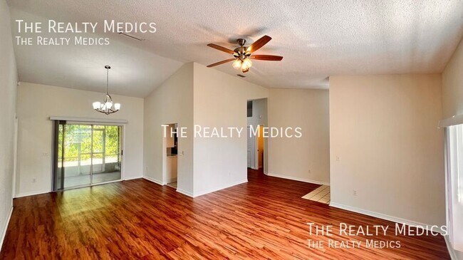 Foto del edificio - 23 Winding Woods Trail